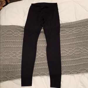 Black low rise leggings